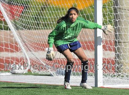 Thumbnail 2 in Oaks Christian vs. Marymount (CIF SS D4 Final) photogallery.