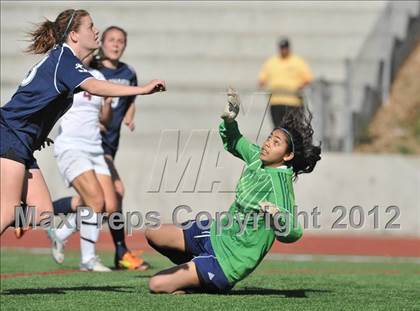 Thumbnail 3 in Oaks Christian vs. Marymount (CIF SS D4 Final) photogallery.