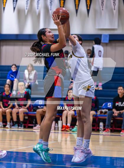 Thumbnail 3 in Swett vs. Novato photogallery.