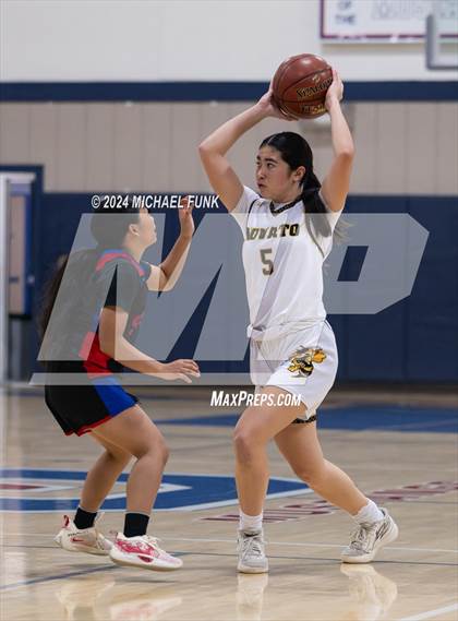 Thumbnail 3 in Swett vs. Novato photogallery.