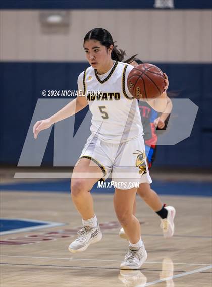 Thumbnail 1 in Swett vs. Novato photogallery.