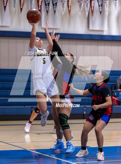 Thumbnail 1 in Swett vs. Novato photogallery.