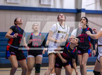 Thumbnail 2 in Swett vs. Novato photogallery.