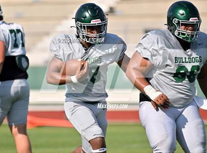 Thumbnail 1 in Flagler Palm Coast (Green/White Spring Scrimmage) photogallery.