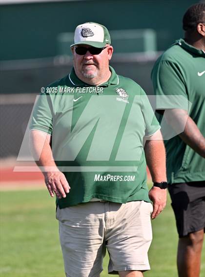Thumbnail 3 in Flagler Palm Coast (Green/White Spring Scrimmage) photogallery.