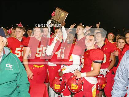 Thumbnail 3 in Cathedral Catholic vs. Narbonne (CIF SoCal Regional Division 1-AA Final) photogallery.