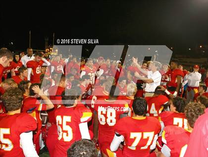 Thumbnail 3 in Cathedral Catholic vs. Narbonne (CIF SoCal Regional Division 1-AA Final) photogallery.