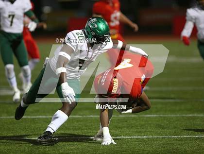 Thumbnail 1 in Cathedral Catholic vs. Narbonne (CIF SoCal Regional Division 1-AA Final) photogallery.