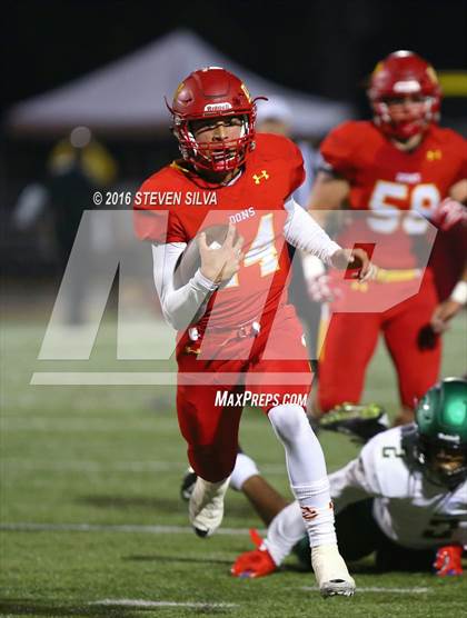 Thumbnail 1 in Cathedral Catholic vs. Narbonne (CIF SoCal Regional Division 1-AA Final) photogallery.