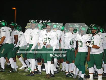 Thumbnail 3 in Cathedral Catholic vs. Narbonne (CIF SoCal Regional Division 1-AA Final) photogallery.
