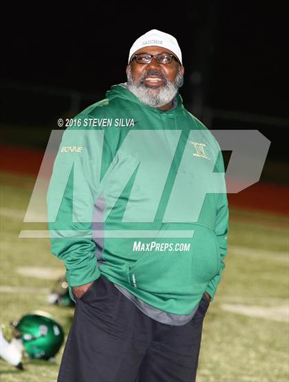 Thumbnail 1 in Cathedral Catholic vs. Narbonne (CIF SoCal Regional Division 1-AA Final) photogallery.