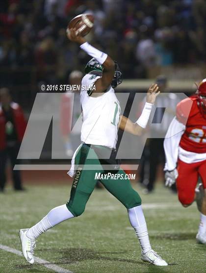 Thumbnail 1 in Cathedral Catholic vs. Narbonne (CIF SoCal Regional Division 1-AA Final) photogallery.