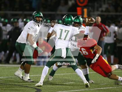 Thumbnail 3 in Cathedral Catholic vs. Narbonne (CIF SoCal Regional Division 1-AA Final) photogallery.