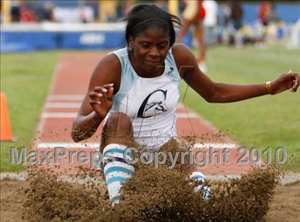 Thumbnail 3 in CIF LACS Masters Championships (Girls Field Events) photogallery.