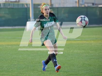 Thumbnail 2 in Reagan vs. O'Connor photogallery.
