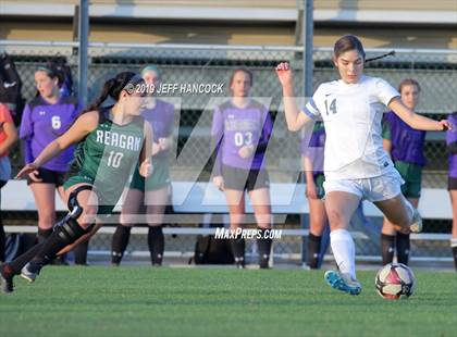 Thumbnail 1 in Reagan vs. O'Connor photogallery.