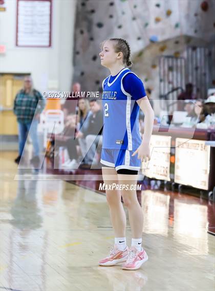 Thumbnail 2 in Eldred vs. Northville (NYSPHSAA Class D Regional Final) photogallery.