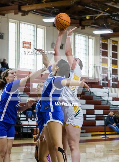 Thumbnail 3 in Eldred vs. Northville (NYSPHSAA Class D Regional Final) photogallery.