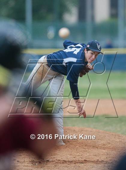 Thumbnail 1 in Oakton @ Washington-Lee photogallery.
