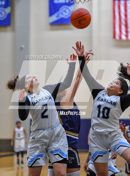 Thumbnail 2 in Harlan vs Coronado (SAISD Basketball Tournament) photogallery.