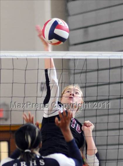 Thumbnail 3 in Assumption vs. Shadow Ridge (Durango Fall Classic) photogallery.