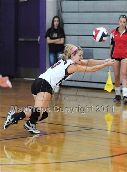 Thumbnail 2 in Assumption vs. Shadow Ridge (Durango Fall Classic) photogallery.