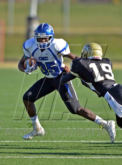 Thumbnail 2 in Conwell-Egan Catholic @ Harry S. Truman photogallery.