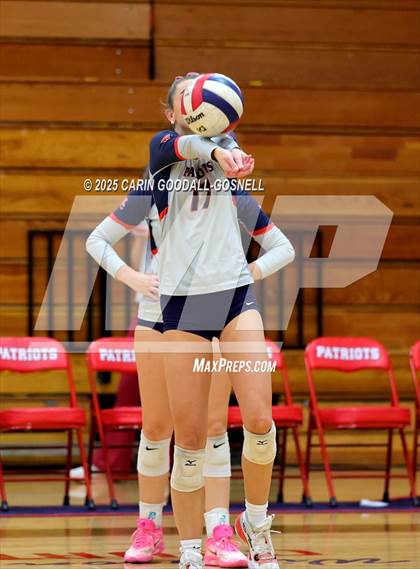 Thumbnail 1 in Hunt @ West Carteret (NCHSAA Round 2) photogallery.