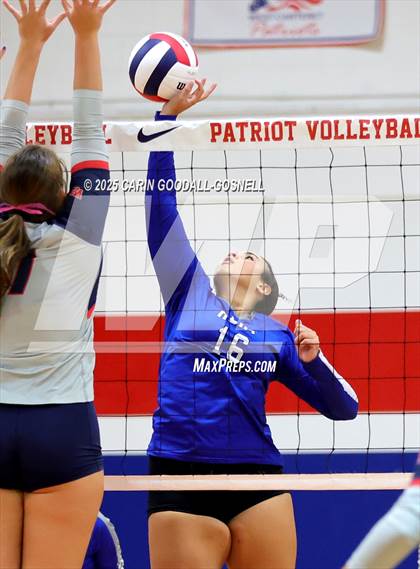 Thumbnail 3 in Hunt @ West Carteret (NCHSAA Round 2) photogallery.