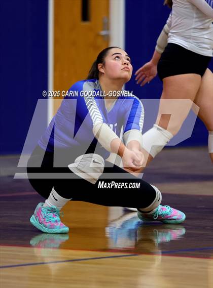 Thumbnail 2 in Hunt @ West Carteret (NCHSAA Round 2) photogallery.