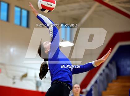 Thumbnail 2 in Hunt @ West Carteret (NCHSAA Round 2) photogallery.