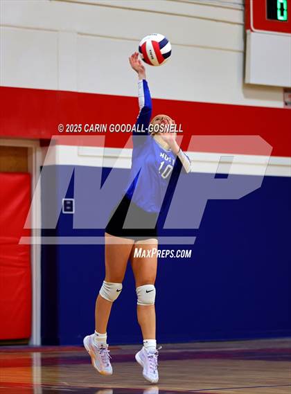 Thumbnail 2 in Hunt @ West Carteret (NCHSAA Round 2) photogallery.