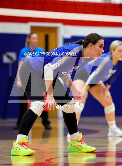 Thumbnail 2 in Hunt @ West Carteret (NCHSAA Round 2) photogallery.