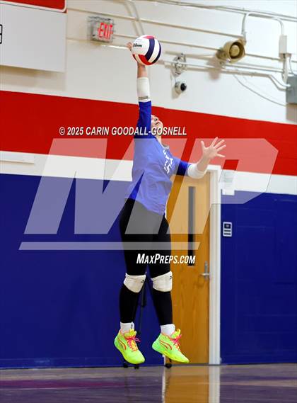 Thumbnail 1 in Hunt @ West Carteret (NCHSAA Round 2) photogallery.