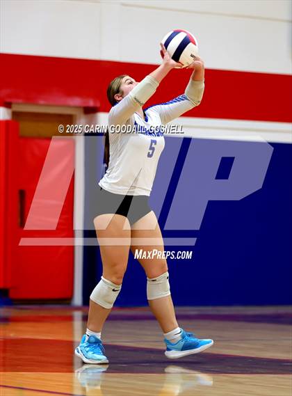 Thumbnail 3 in Hunt @ West Carteret (NCHSAA Round 2) photogallery.