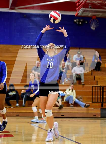 Thumbnail 2 in Hunt @ West Carteret (NCHSAA Round 2) photogallery.