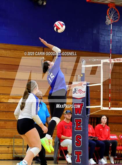 Thumbnail 3 in Hunt @ West Carteret (NCHSAA Round 2) photogallery.