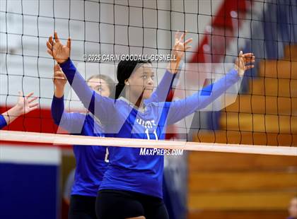 Thumbnail 2 in Hunt @ West Carteret (NCHSAA Round 2) photogallery.