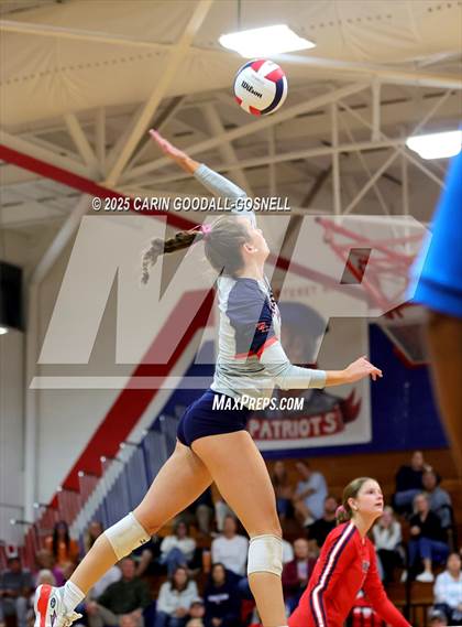Thumbnail 1 in Hunt @ West Carteret (NCHSAA Round 2) photogallery.