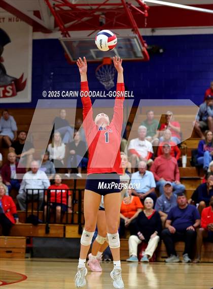 Thumbnail 2 in Hunt @ West Carteret (NCHSAA Round 2) photogallery.