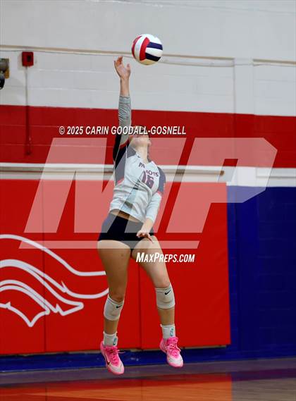 Thumbnail 3 in Hunt @ West Carteret (NCHSAA Round 2) photogallery.