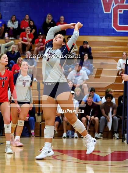 Thumbnail 3 in Hunt @ West Carteret (NCHSAA Round 2) photogallery.