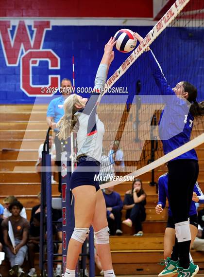 Thumbnail 2 in Hunt @ West Carteret (NCHSAA Round 2) photogallery.