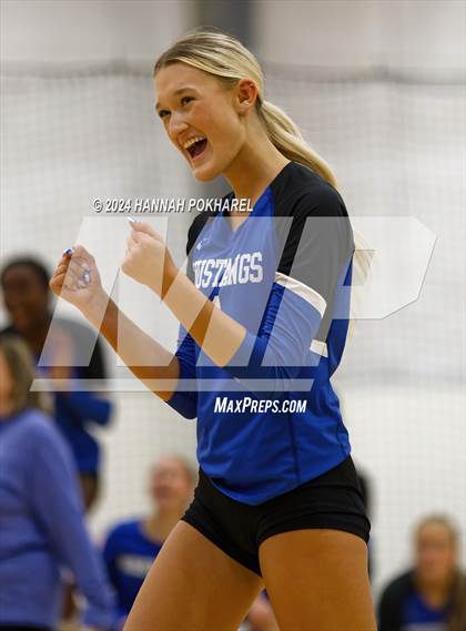 Thumbnail 3 in Millard North vs. Westview photogallery.