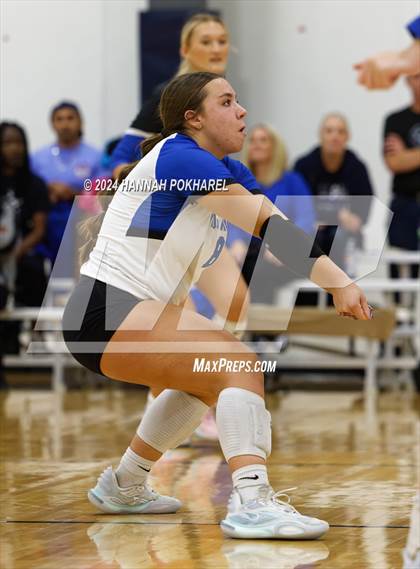 Thumbnail 3 in Millard North vs. Westview photogallery.