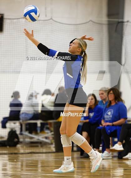 Thumbnail 2 in Millard North vs. Westview photogallery.