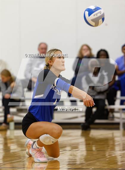 Thumbnail 3 in Millard North vs. Westview photogallery.
