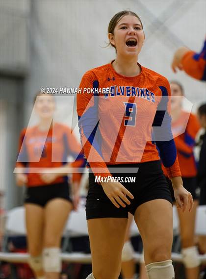 Thumbnail 3 in Millard North vs. Westview photogallery.