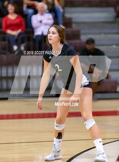 Thumbnail 3 in Point Loma vs. Santa Fe Christian (CIF SDS Division I Semifinal) photogallery.