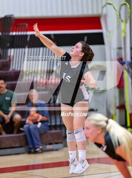 Thumbnail 3 in Point Loma vs. Santa Fe Christian (CIF SDS Division I Semifinal) photogallery.
